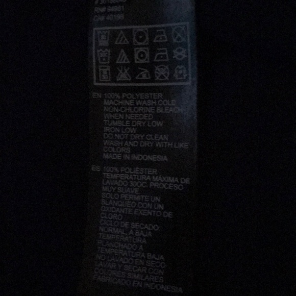 Navy Sheer sleeveless blouse - Picture 5 of 5